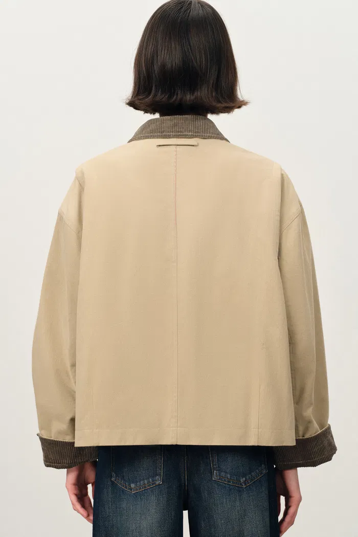 10014-june-contrast-corduroy-collar-quilted-short-jacket-in-cotton-twill-1.webp