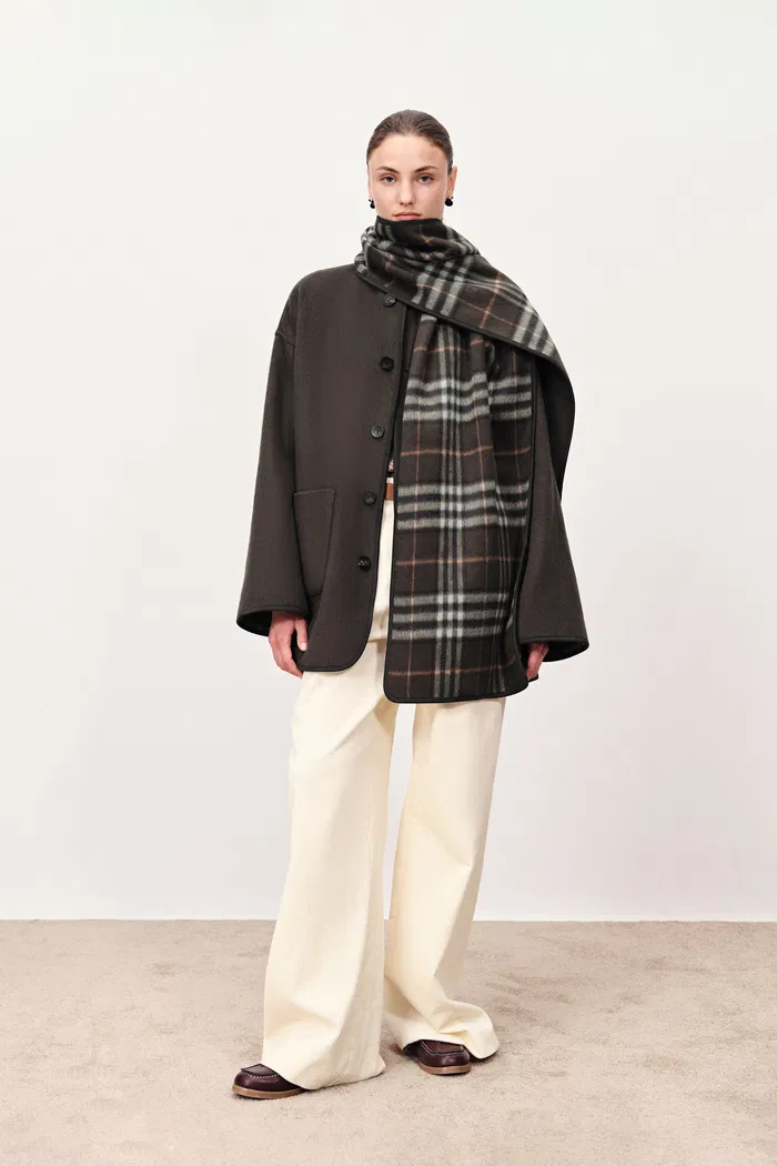 10028-cecilia-reversible-tartan-check-double-face-short-coat-in-wool-cashmere-blend-1.webp