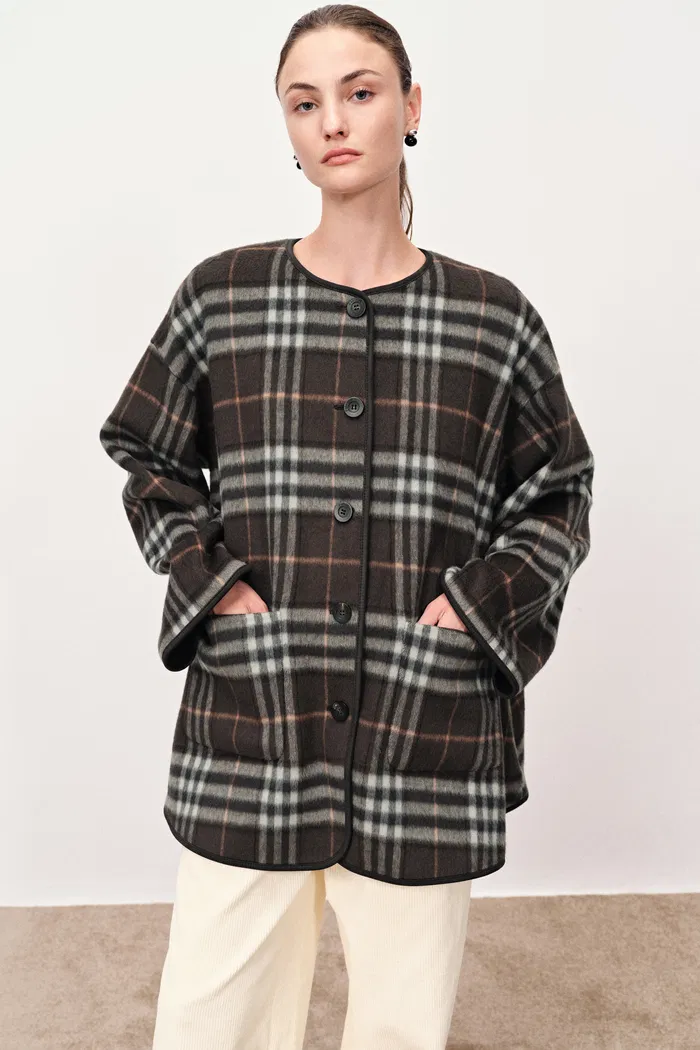 10028-cecilia-reversible-tartan-check-double-face-short-coat-in-wool-cashmere-blend-1.webp