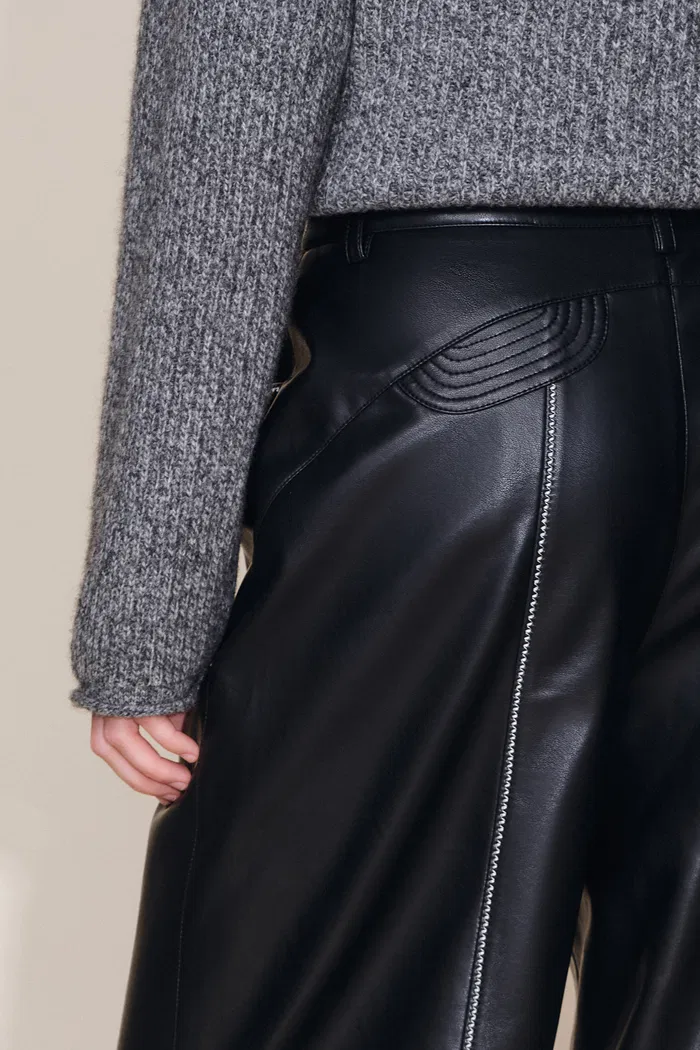 10043-iris-quilted-contrast-stitching-pants-in-faux-leather-1.webp