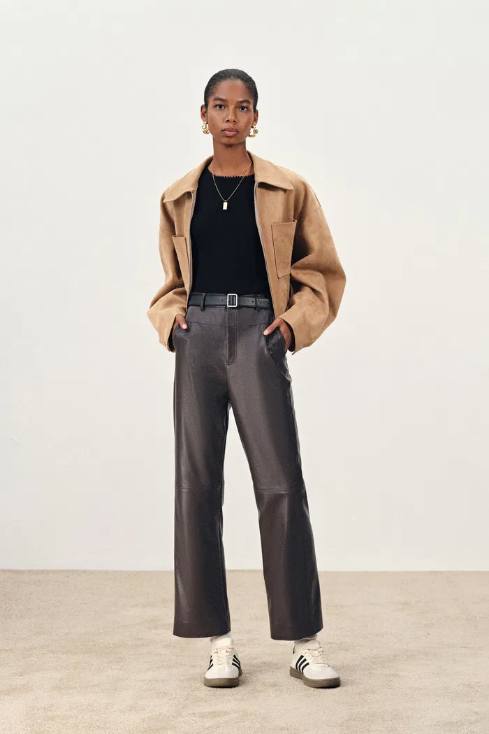 10153-coco-cropped-straight-pants-in-faux-leather-1.webp