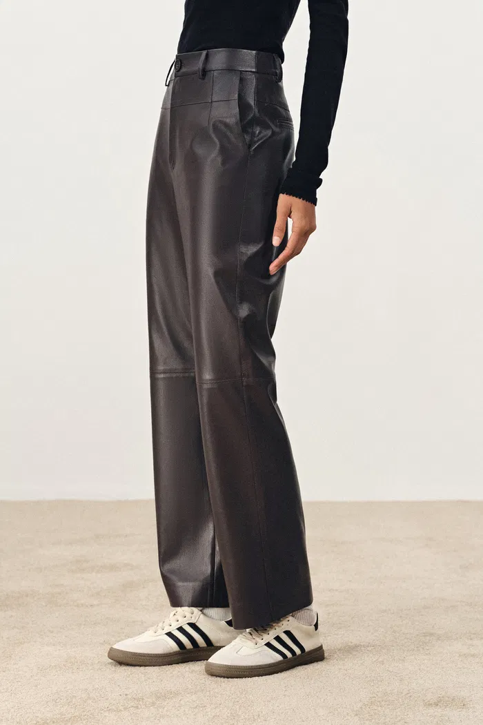 10153-coco-cropped-straight-pants-in-faux-leather-1.webp