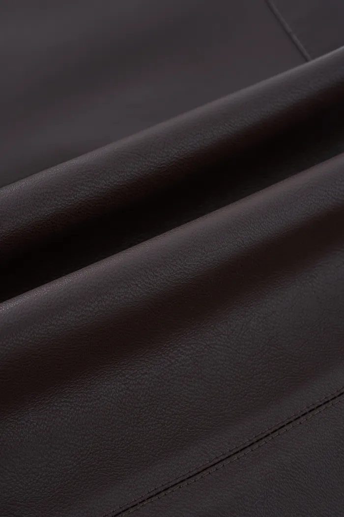 10153-coco-cropped-straight-pants-in-faux-leather-1.webp