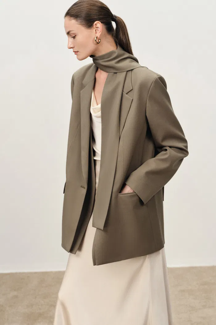 10165-blair-layered-look-two-piece-blazer-in-fine-wool-suiting-1.webp