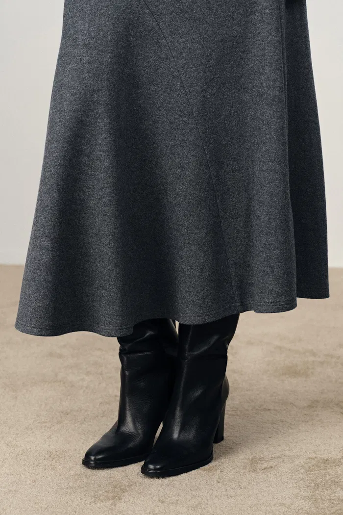 10171-arlene-wool-pleated-skirt-in-merino-wool-1.webp