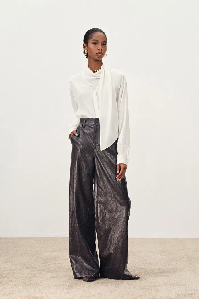 10299-nellie-elasticated-waist-wide-leg-trousers-in-protein-leather-1.webp