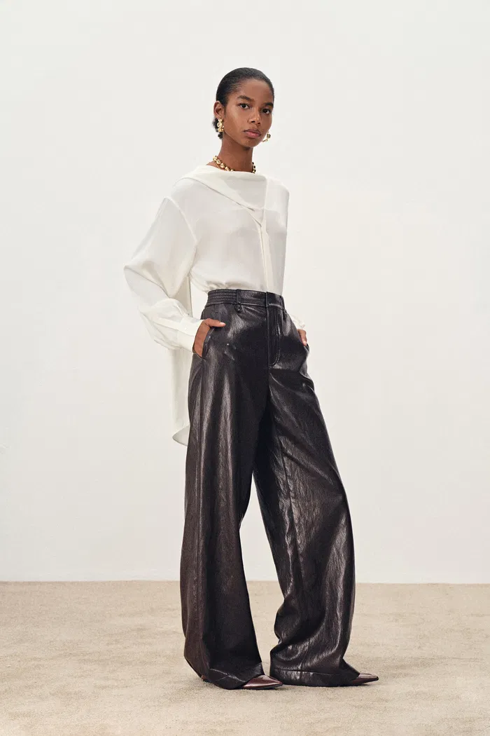 10299-nellie-elasticated-waist-wide-leg-trousers-in-protein-leather-1.webp
