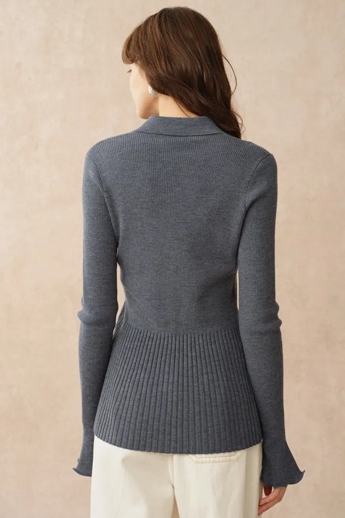 10419-katia-beige-wavy-cuff-fitted-collared-cardigan-in-stretchy-merino-wool-cable-knit-1.webp