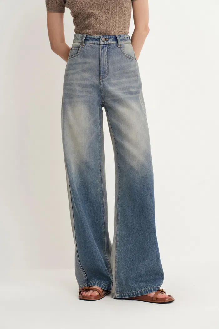 10465-harper-two-tone-wide-leg-jeans-in-cotton-denim-1.webp