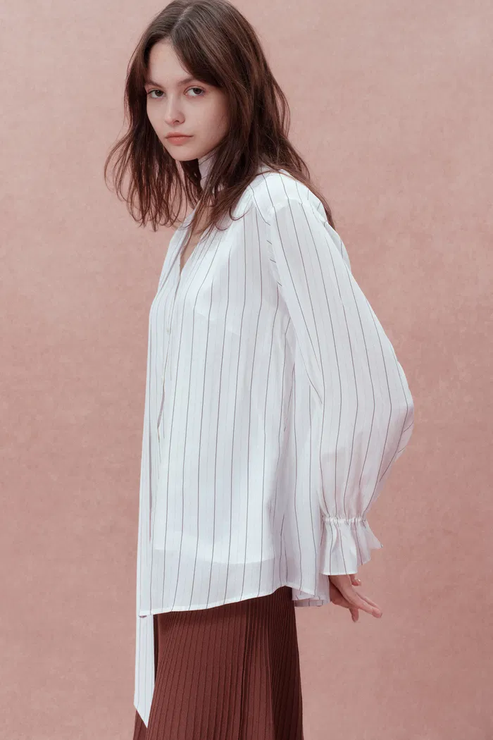 10547-karo-neck-tie-striped-long-sleeve-blouse-in-silk-crepe-1.webp