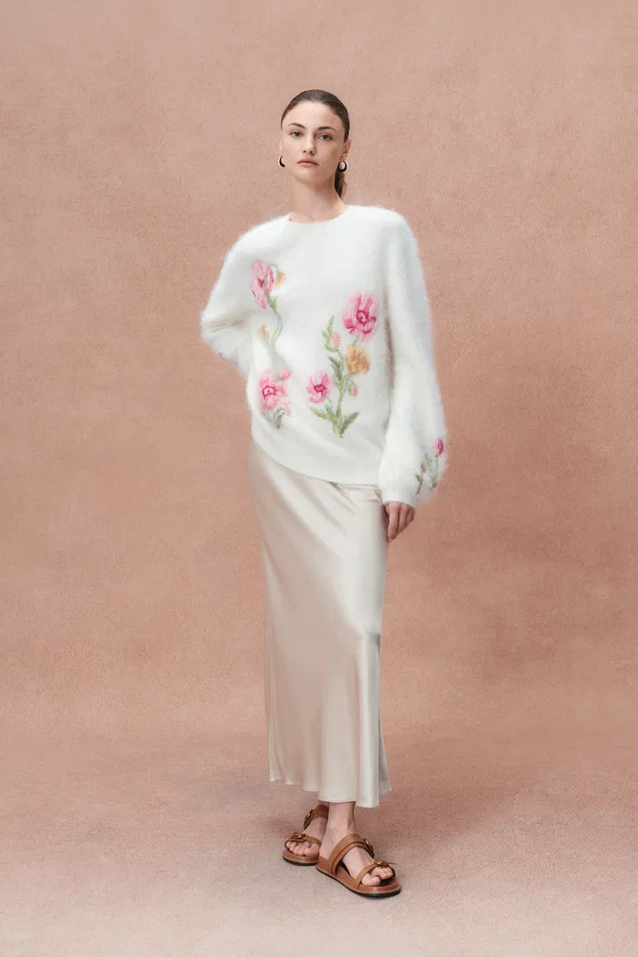 Rhoeadine 3D Jacquard Embroidered Sweater in Alpaca Wool
