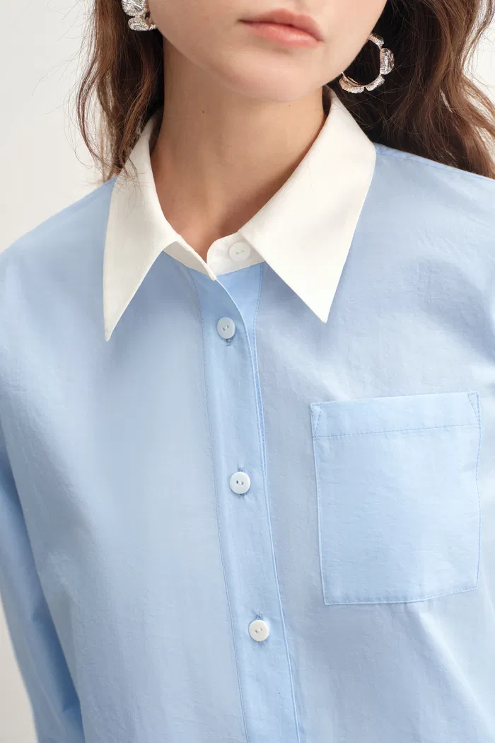 10573-xena-white-and-blue-contrast-shirt-in-cotton-micro-crepe-1.webp