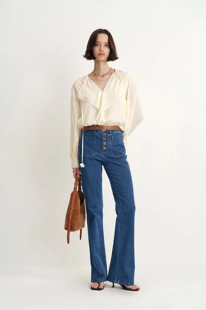 10601-sarah-five-button-bootcut-jeans-in-stretch-denim-1.webp