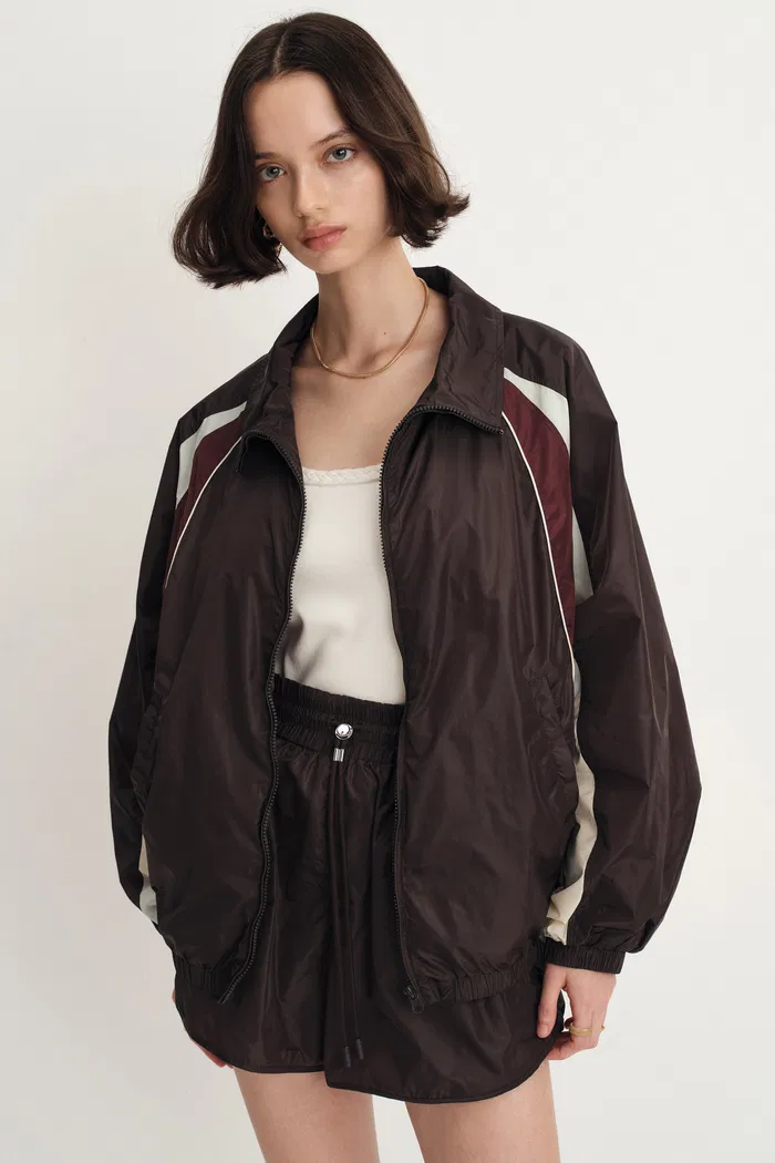 10609-kari-lightweight-windbreaker-jacket-and-shorts-matching-set-in-ultra-light-nylon-1.webp