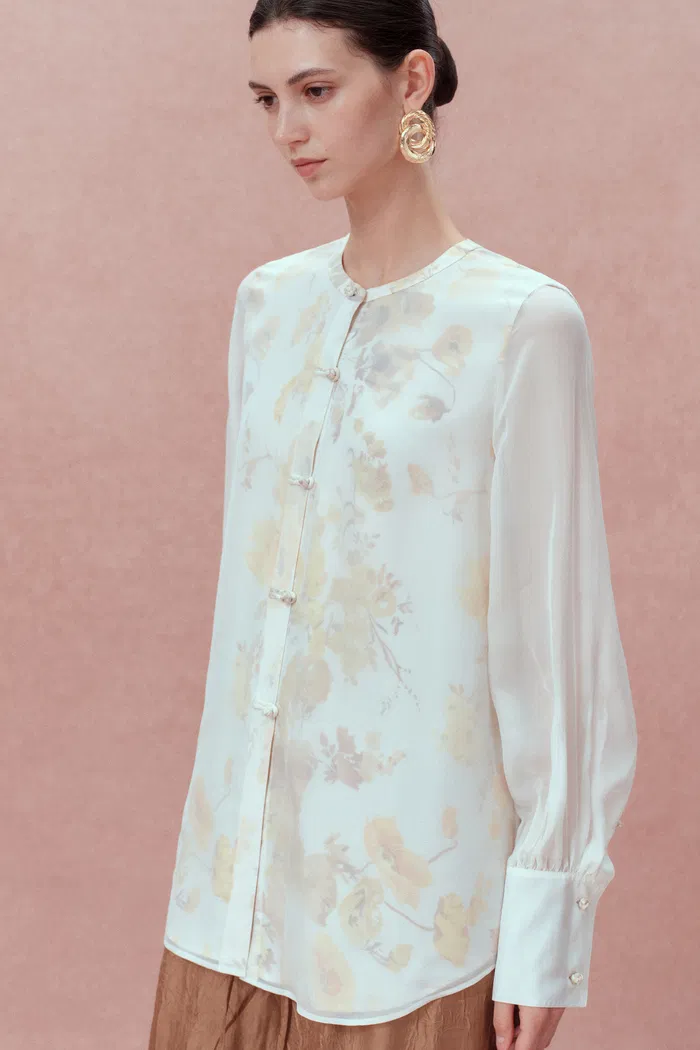 10617-aniyah-hand-painted-poppies-blouse-in-double-layer-silk-1.webp