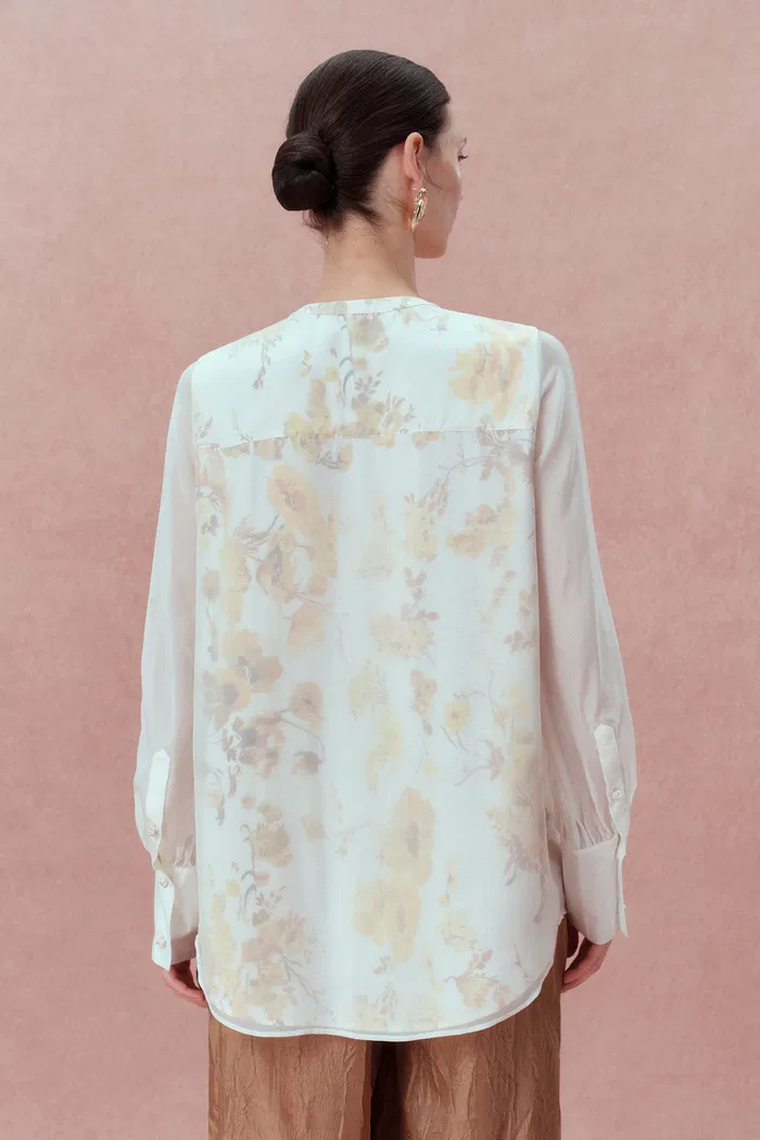 10617-aniyah-hand-painted-poppies-blouse-in-double-layer-silk-1.webp