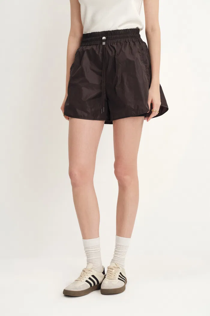 10639-kari-sports-shorts-in-ultra-light-nylon-1.webp