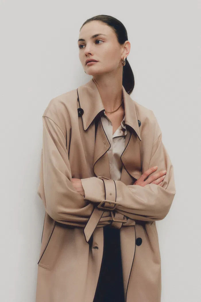 1064-anjea-single-breasted-trench-coat-in-acetate-wool-blend-1.webp