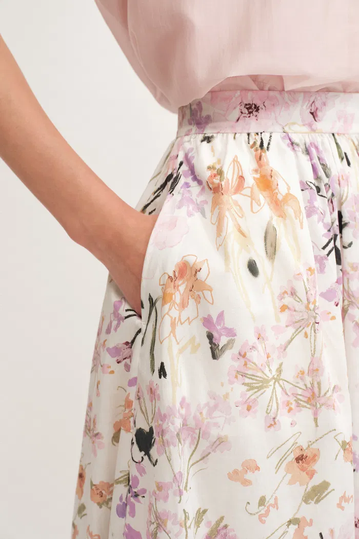 10697-qara-printed-skirt-in-long-staple-cotton-1.webp