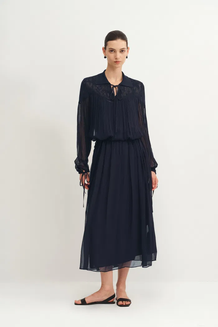 Doe Lacey Dress in Crepe Georgette
