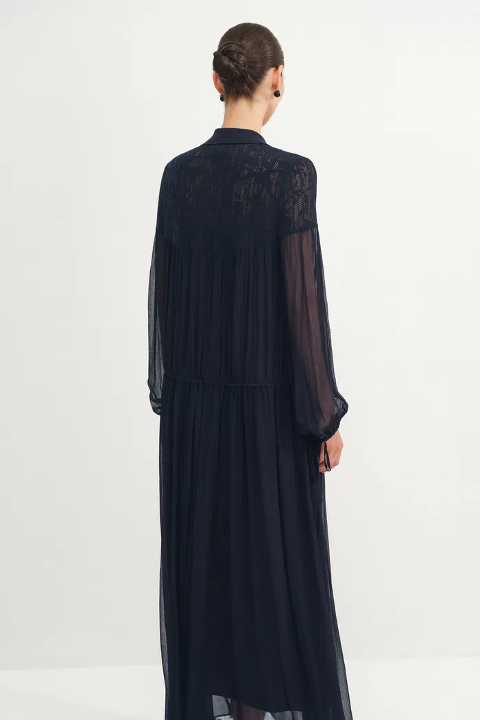 Doe Lacey Dress in Crepe Georgette