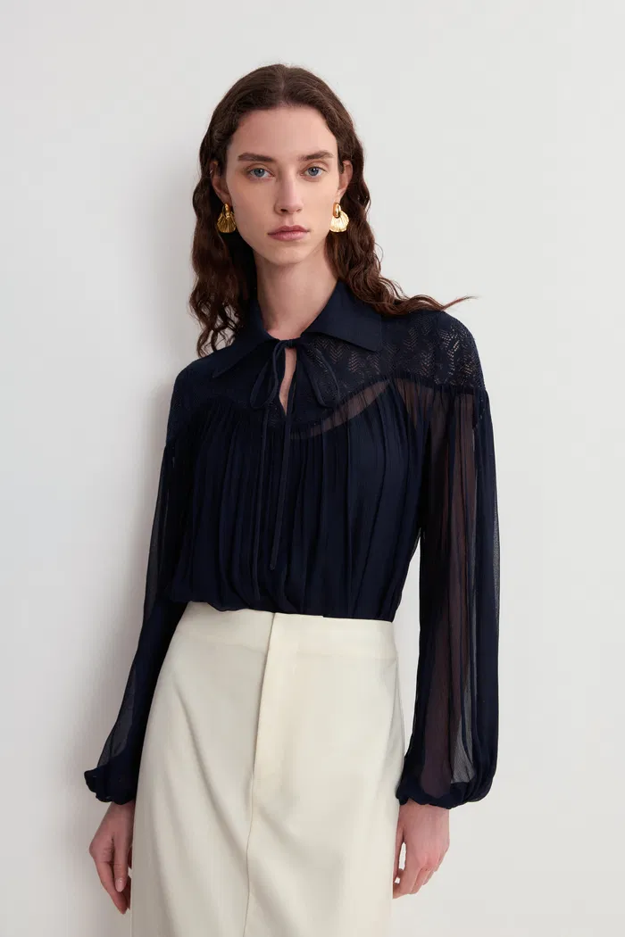 10721-iris-lacework-blouse-in-crepe-georgette-1.webp