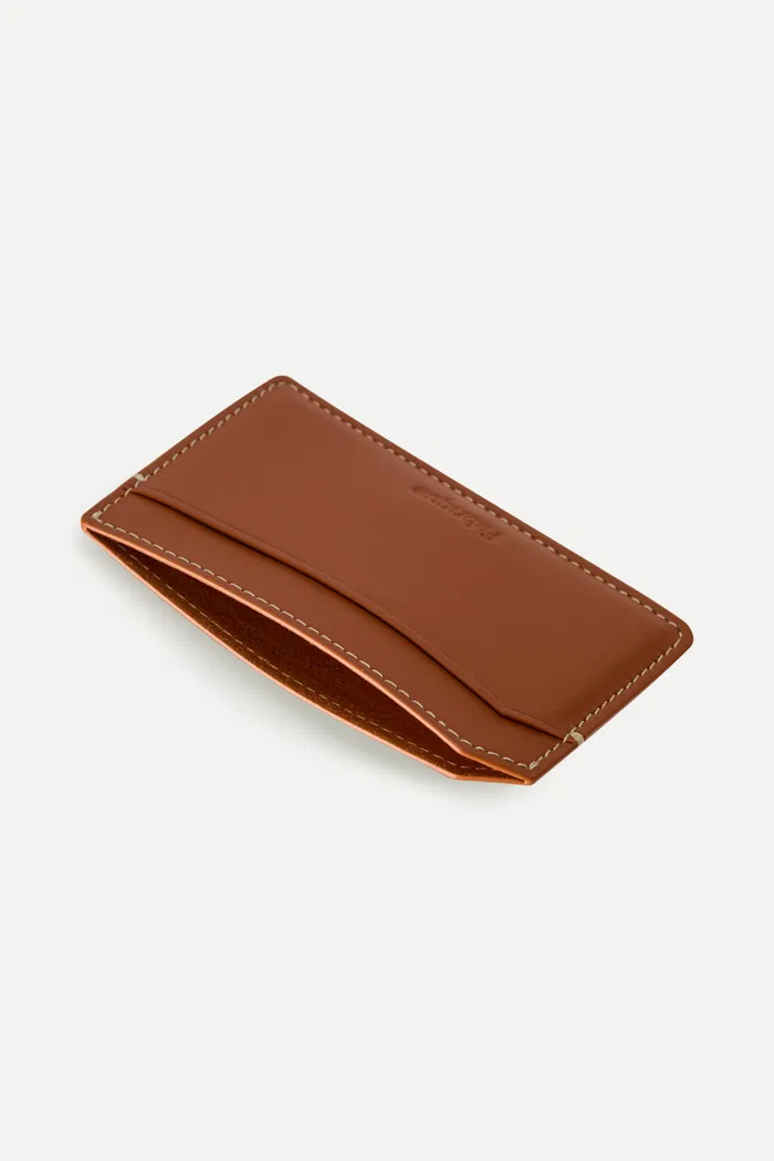 10767-bevel-card-holder-in-nappa-leather-1.webp