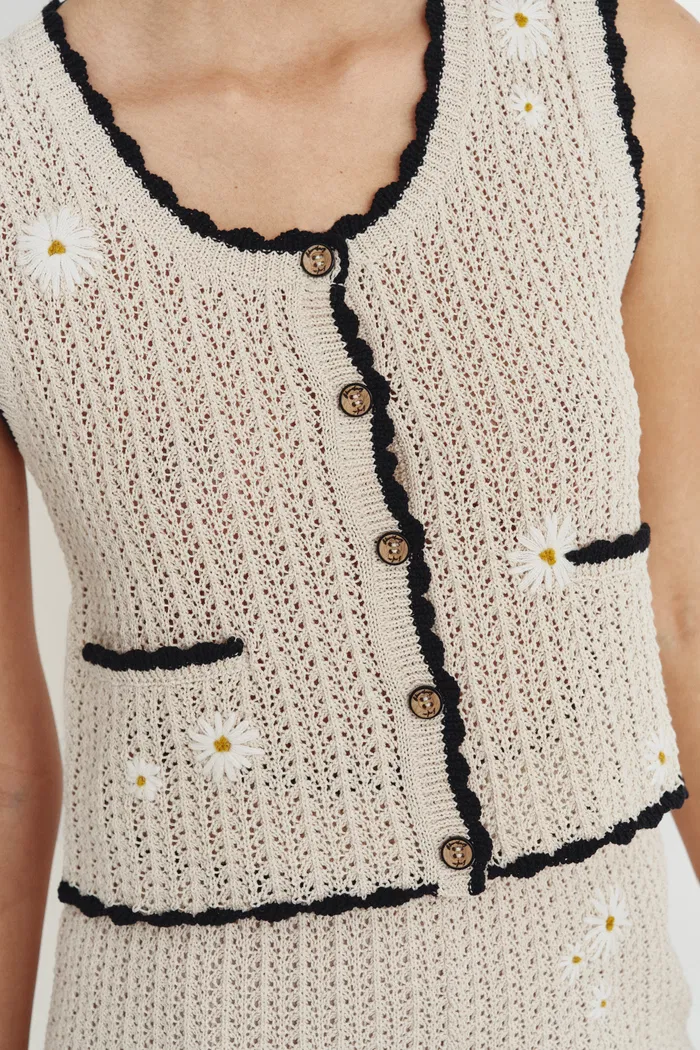 10768-azores-handcrafted-daisy-crochet-sleeveless-top-and-gea-shorts-set-in-cotton-linen-blend-1.webp