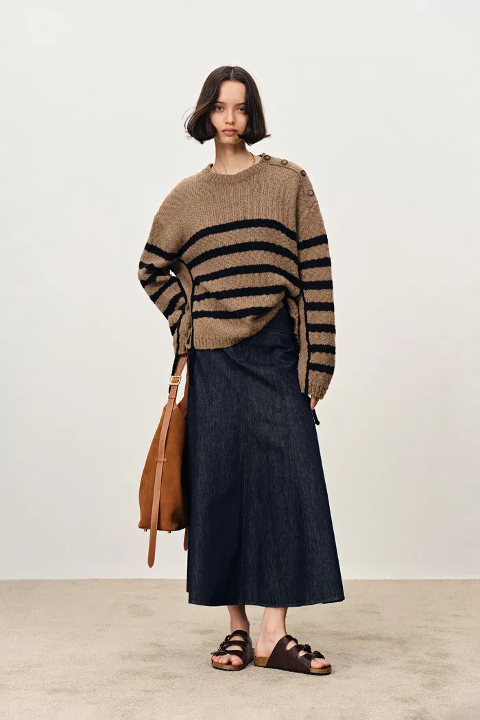 Quilla Pocket Midi Skirt in Cotton Denim