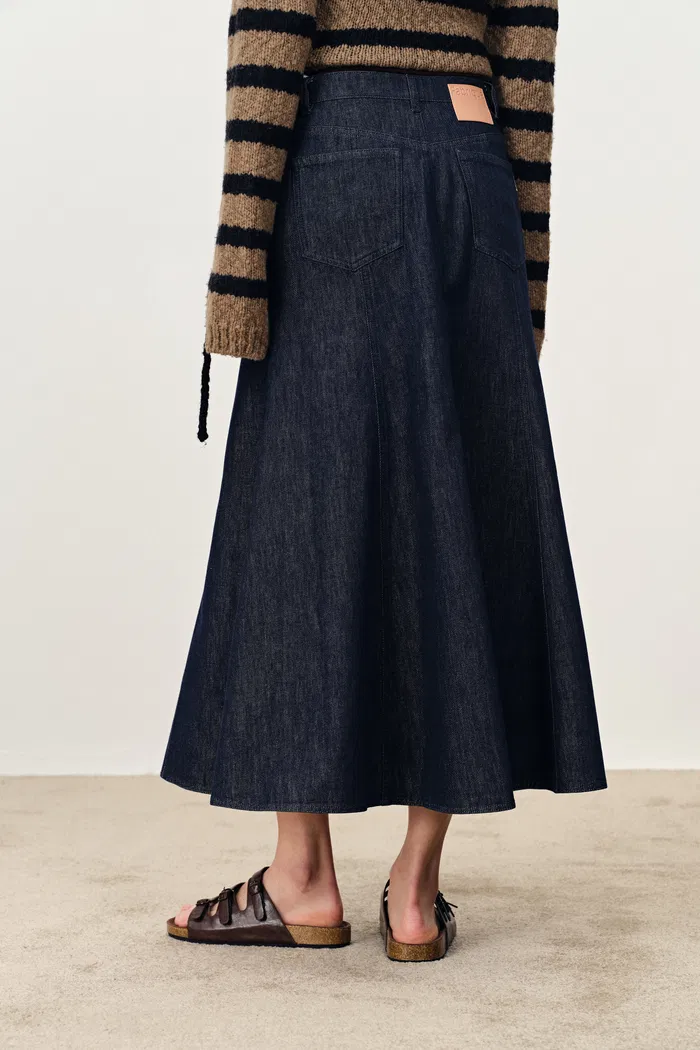 1078-quilla-pocket-midi-skirt-in-cotton-denim-1.webp