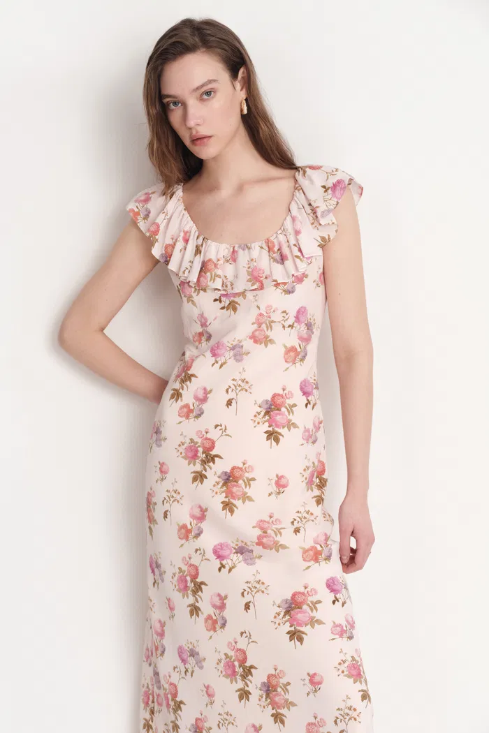 10825-morita-ruffle-collar-flora-dress-in-mulberry-silk-1.webp