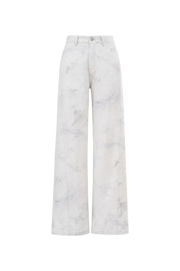 10890-amy-loose-straight-leg-jeans-in-cotton-denim-1.webp