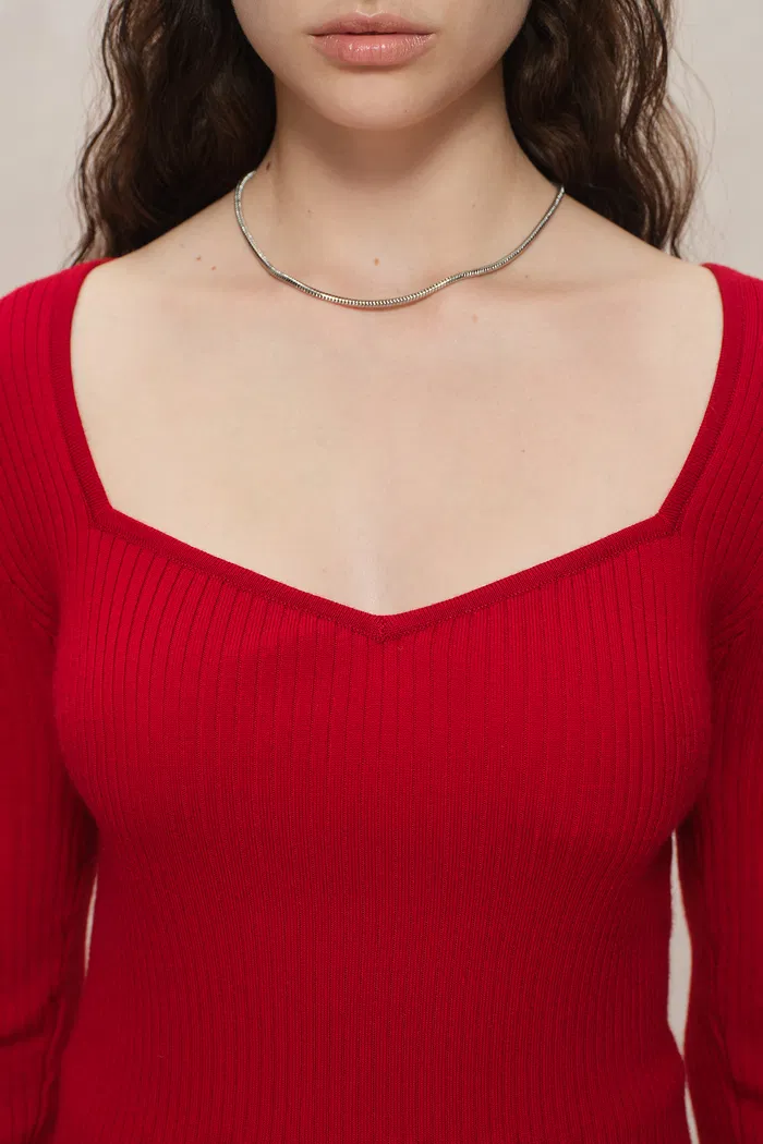 10920-basic-wool-knit-fitted-sweater-1.webp