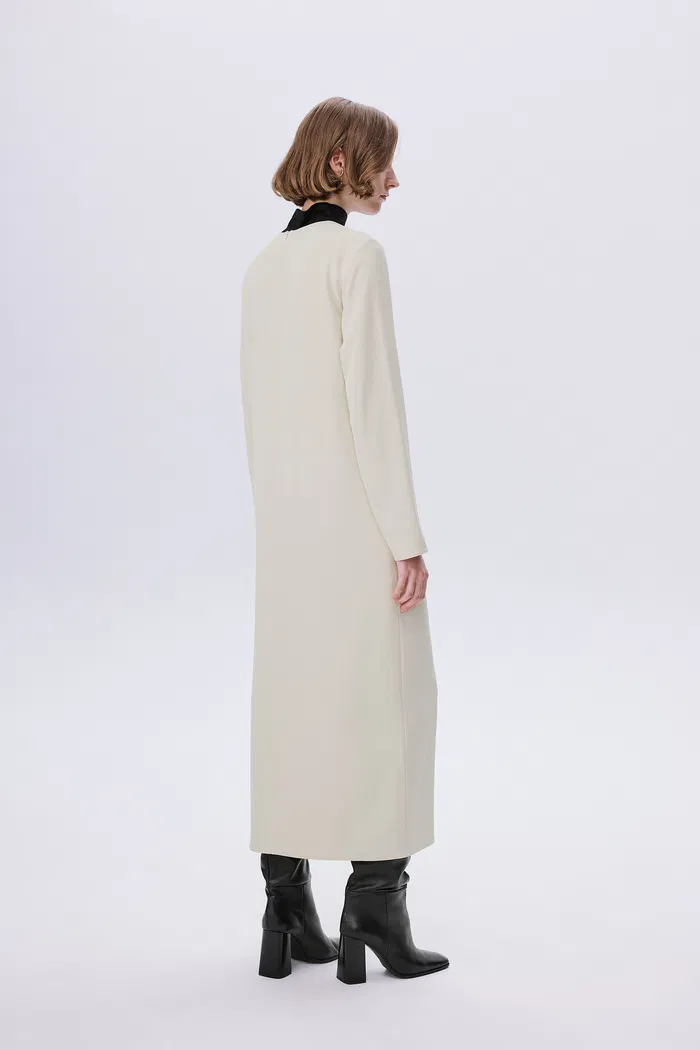 10972-bianca-long-sleeve-maxi-dress-1.webp