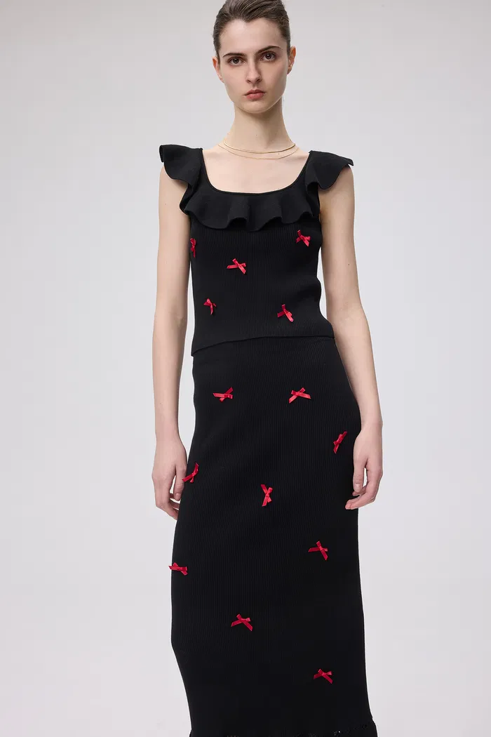 10994-ciceline-hand-sewn-mini-bows-sleeveless-top-in-cotton-knit-1.webp