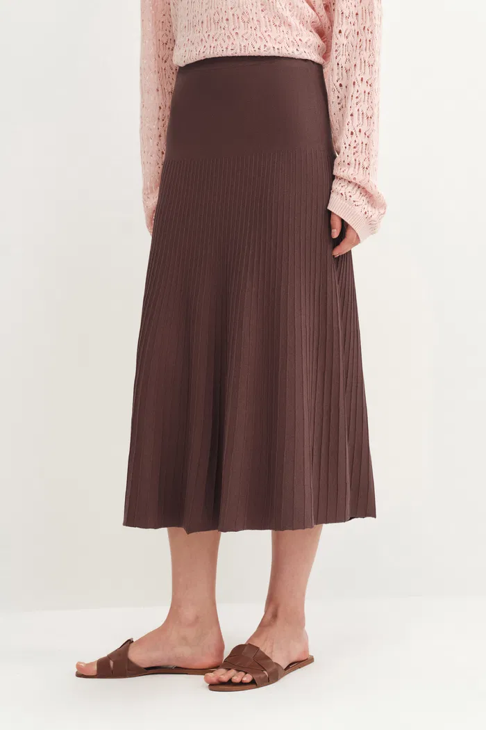 1107-louis-pleated-knit-in-merino-blend-knit-1.webp