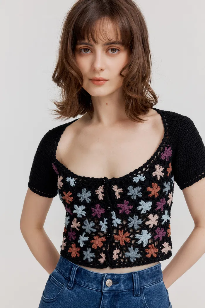 11107-daisy-handcrafted-flora-crochet-top-in-cotton-knit-1.webp