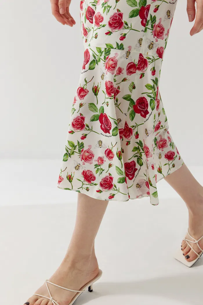11120-martina-rosie-maxi-dress-in-silk-crepe-de-chine-1.webp