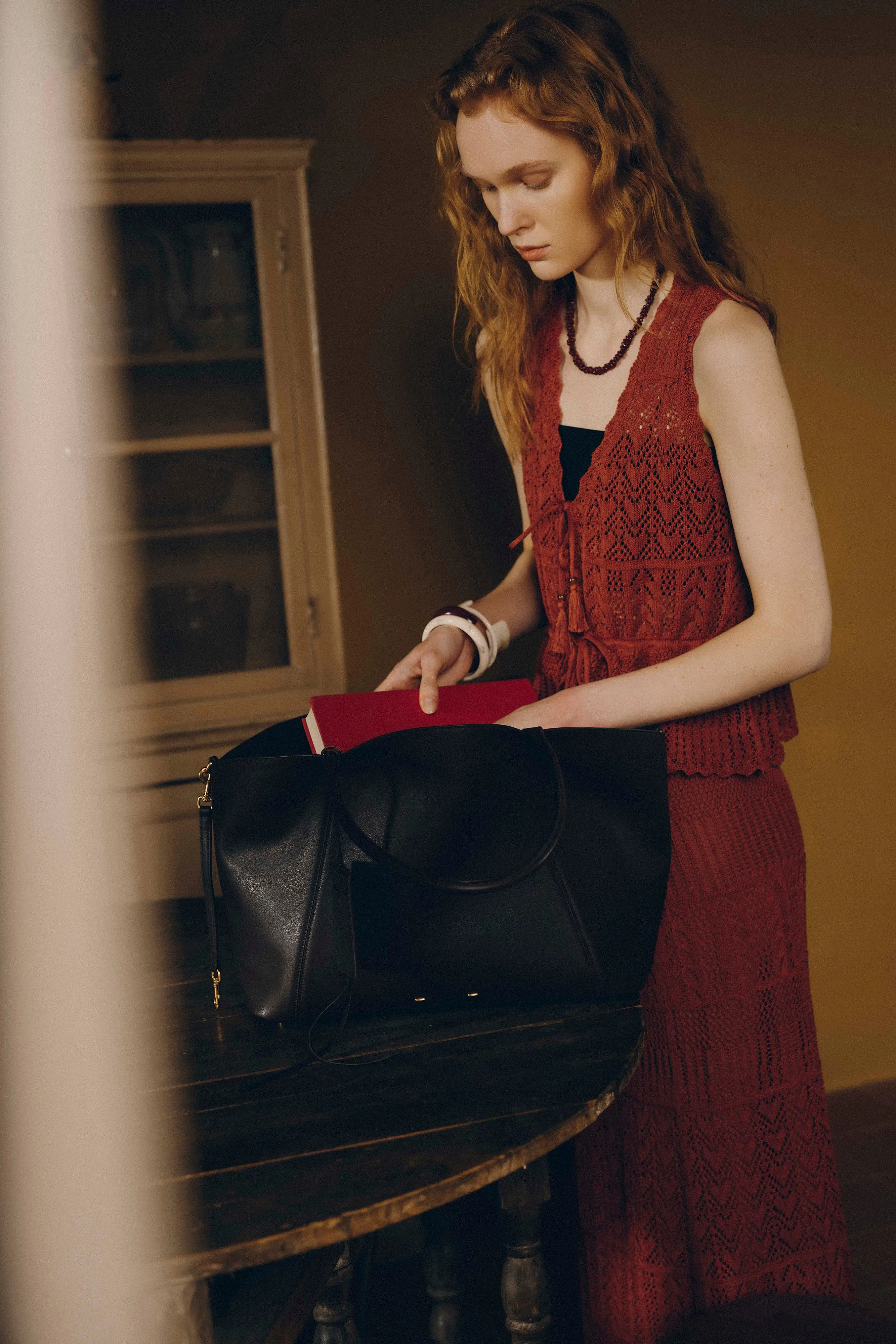11150-brera-convertible-tote-bag-large-in-dutch-calfskin-and-suede-1.webp