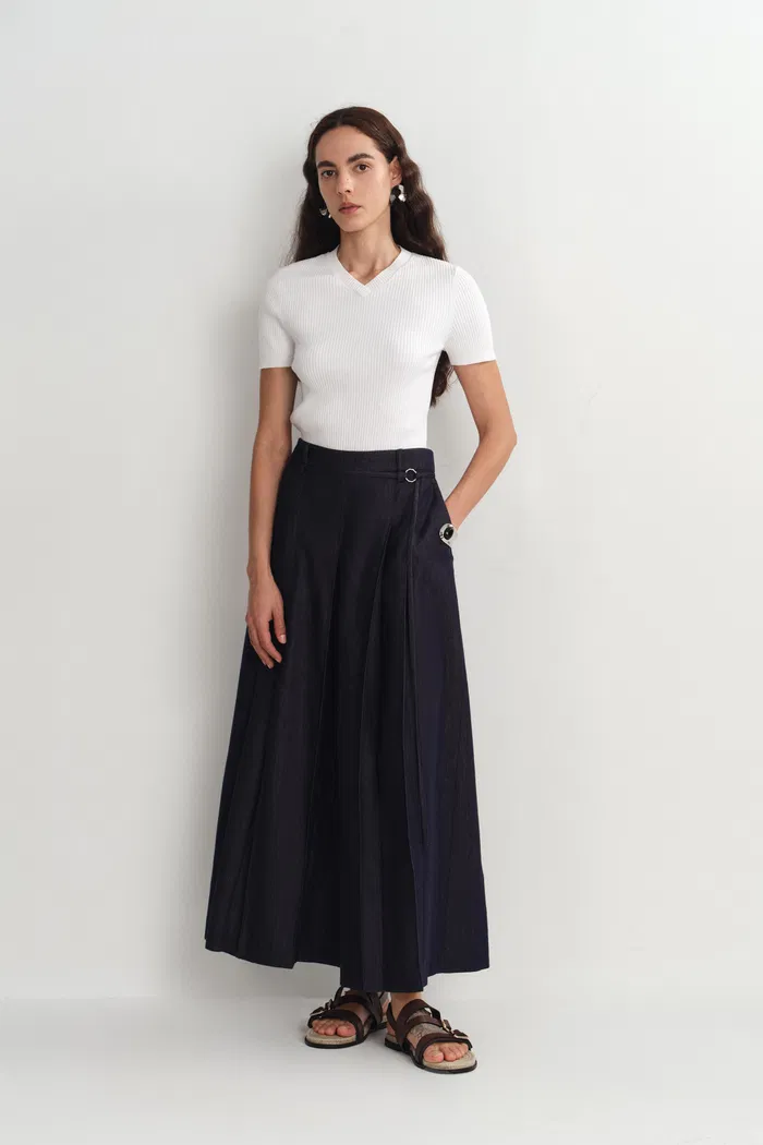 1121-mignon-mid-rise-wide-leg-culottes-in-lyocell-denim-1.webp