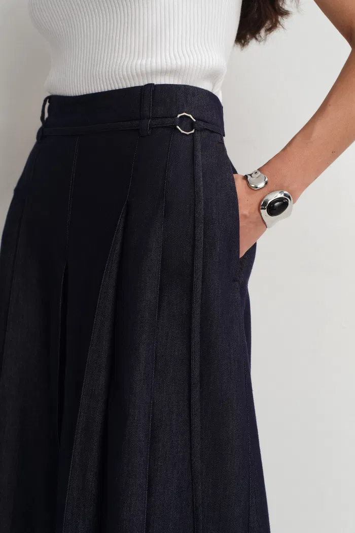 1121-mignon-mid-rise-wide-leg-culottes-in-lyocell-denim-1.webp