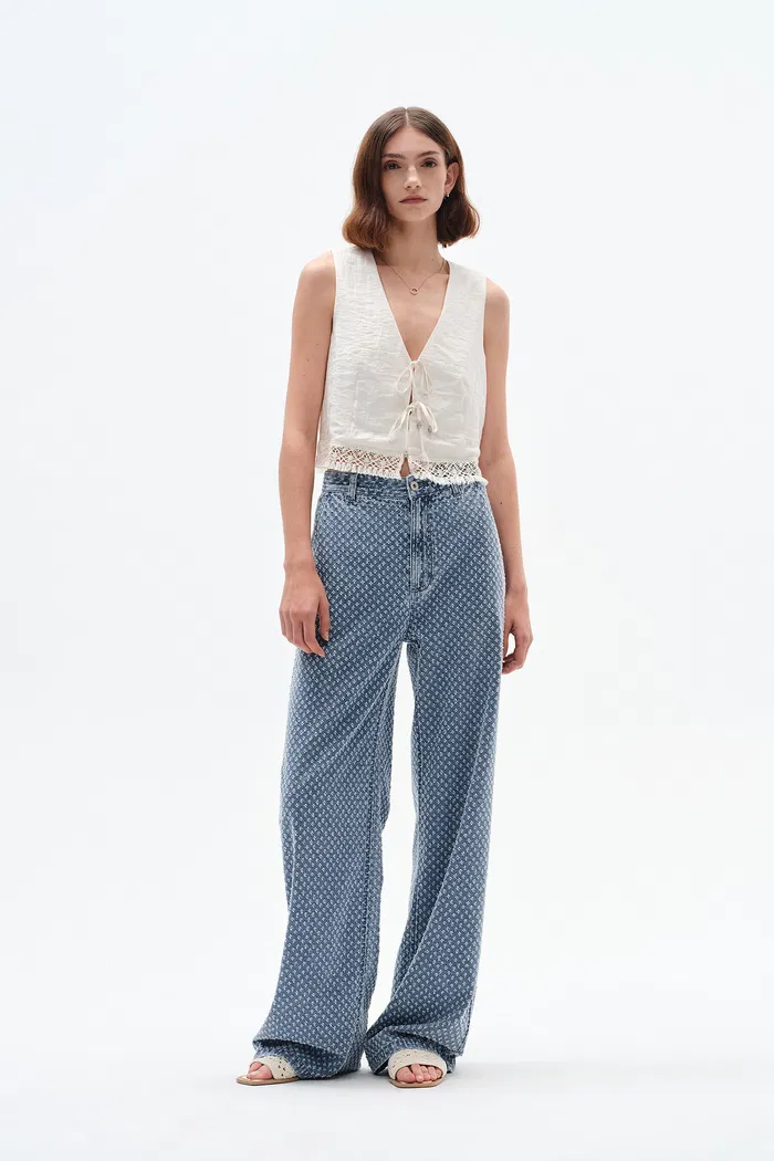 1129-sunny-wide-leg-jacquard-jeans-in-cotton-denim-1.webp