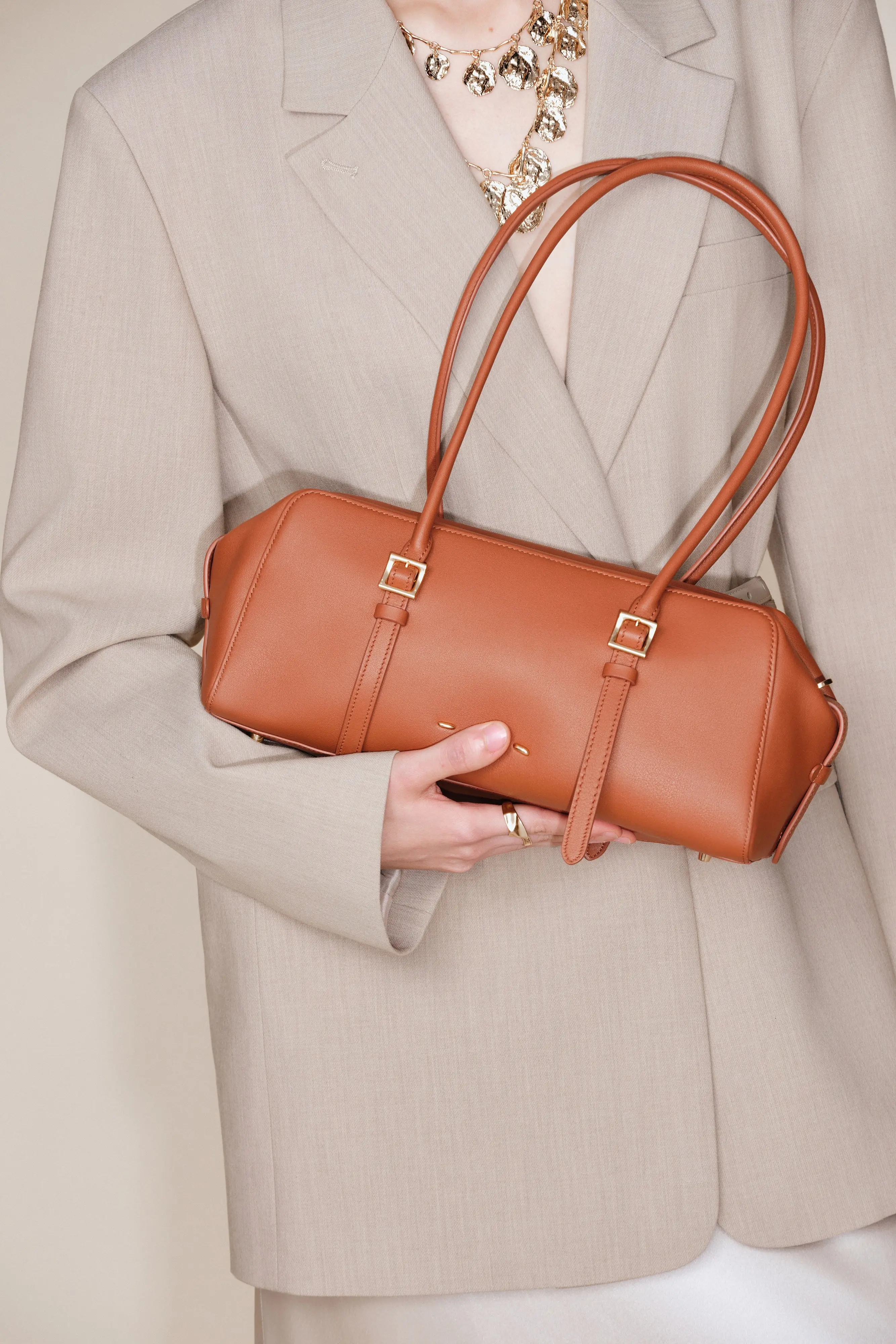 12606-monti-boston-bag-in-top-grain-nappa-leather-1.webp