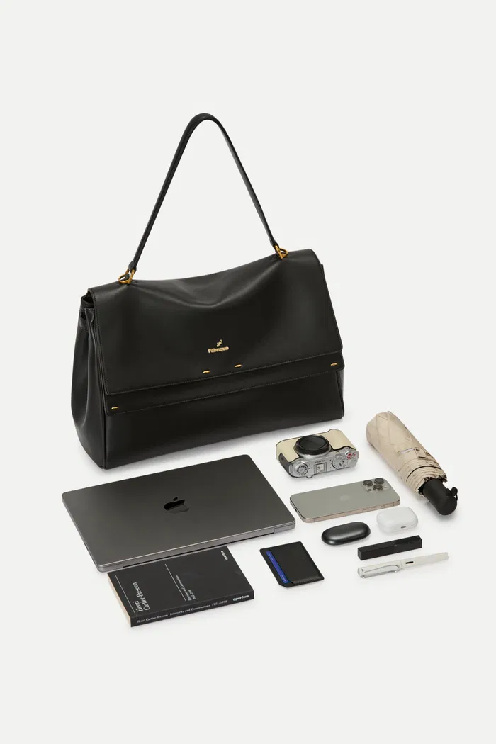 12746-fab-rialto-double-flap-handbag-in-calfskin-leather-1.webp