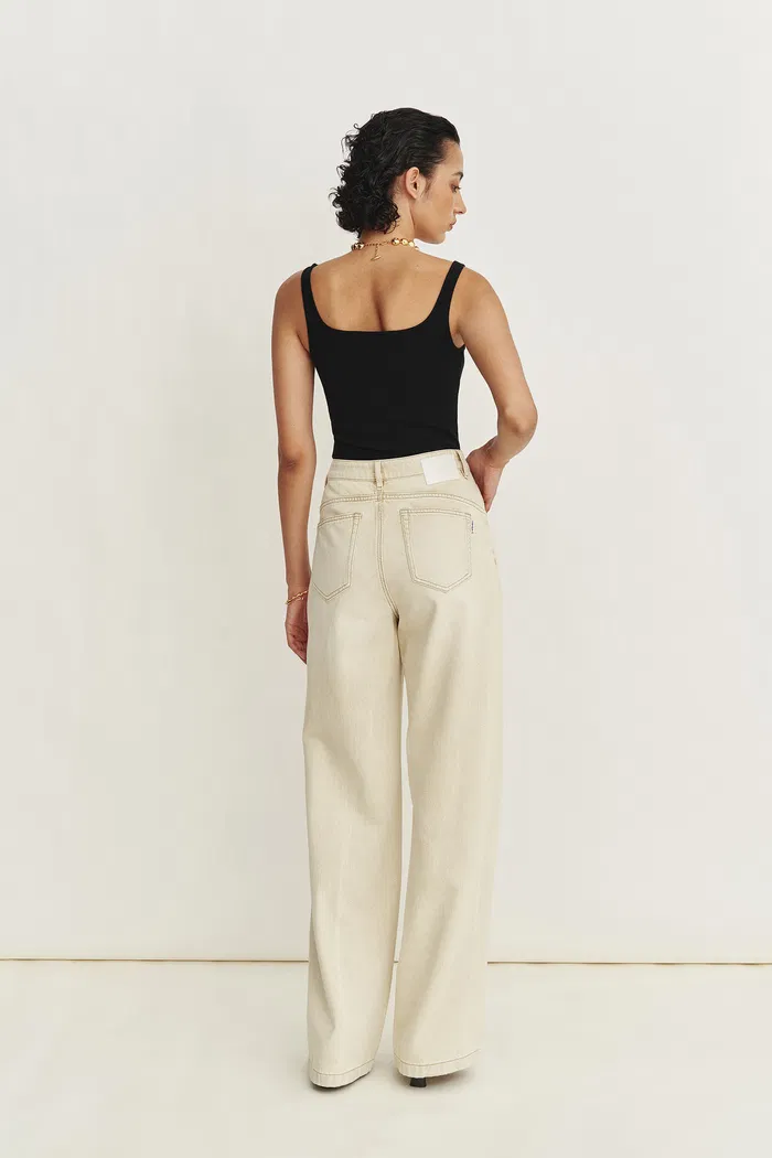 1289-liz-square-neck-body-con-sleeveless-tank-top-in-high-stretch-ribbed-knit-1.webp
