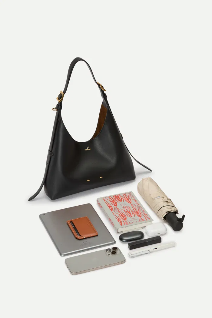 13028-fab-duomo-small-hobo-bag-in-nappa-leather-1.webp