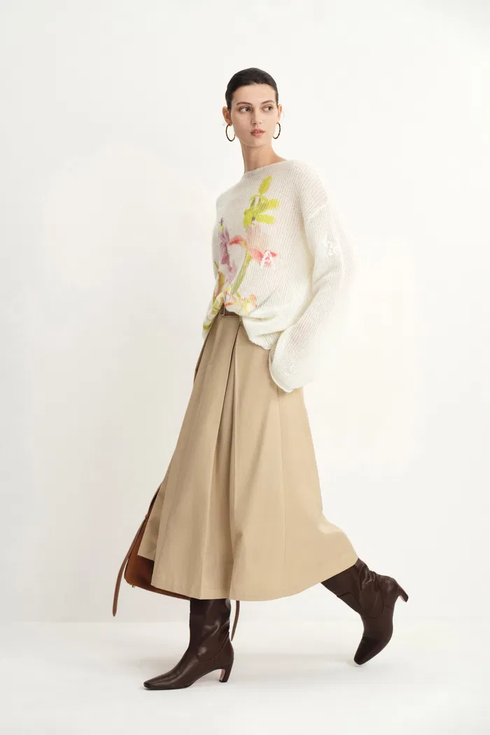 1315-blair-hand-embroidered-flora-sweater-inwool-alpaca-blend-1.webp