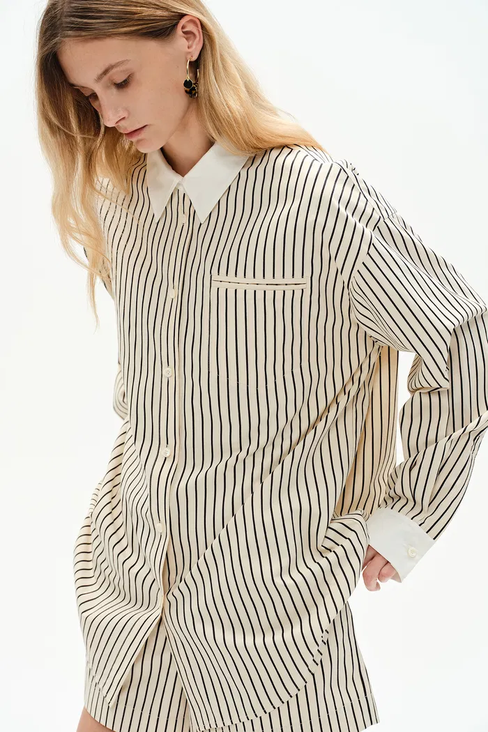 1375-nao-casual-striped-shirt-in-cotton-poplin-1.webp