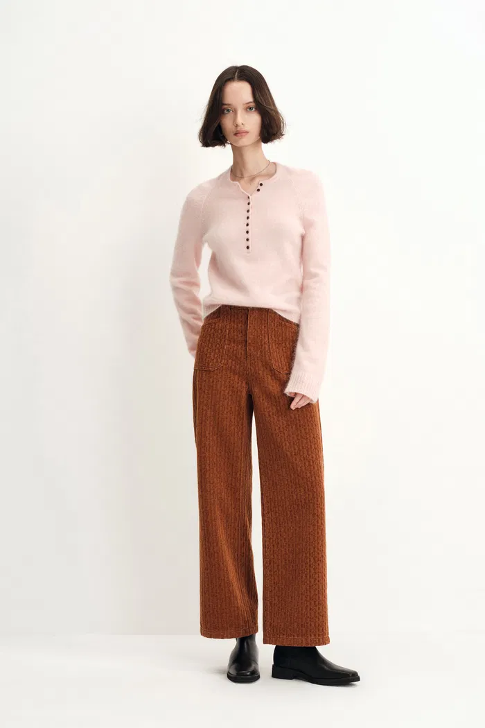 1407-kyra-geometric-texture-straight-leg-jeans-in-jacquard-denim-1.webp