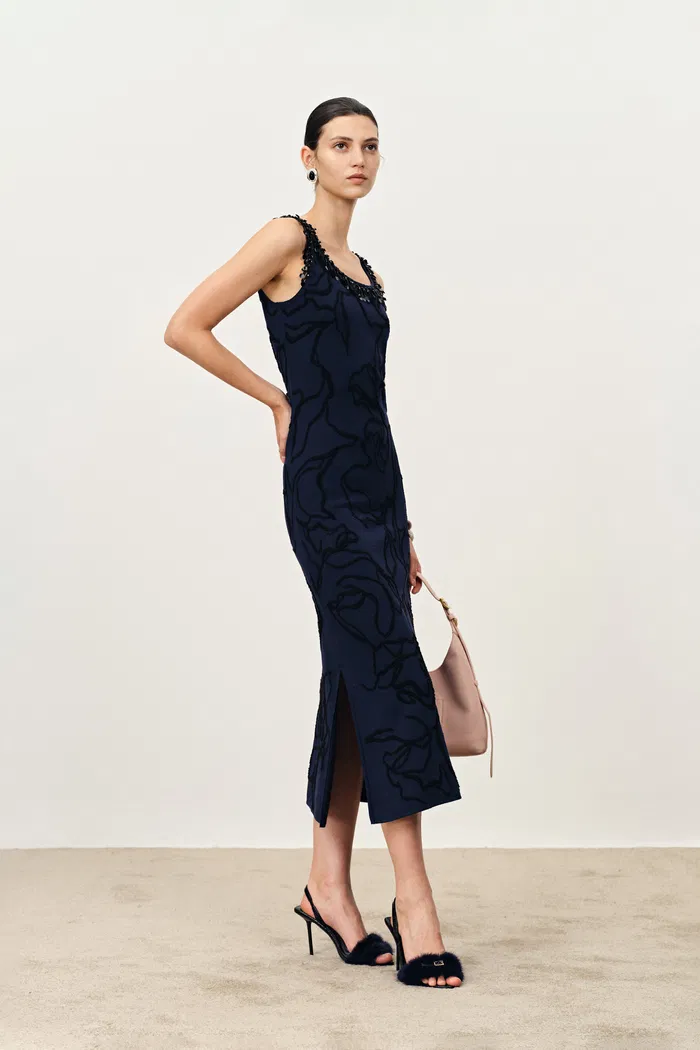 1429-stella-fringed-sleeveless-midi-dress-in-cotton-elite-yarn-knit-1.webp